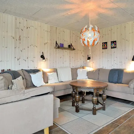 3 Bedroom Cozy In * Hemmet